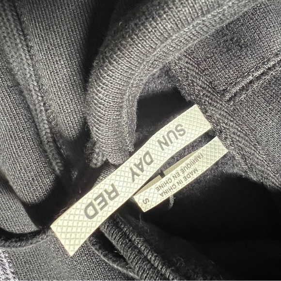 SUNDAY RED BLACK AND GRAY LUARE CHAIN STITCH FLEECE HOODIE  SIZE SMALL - Picture 8 of 9